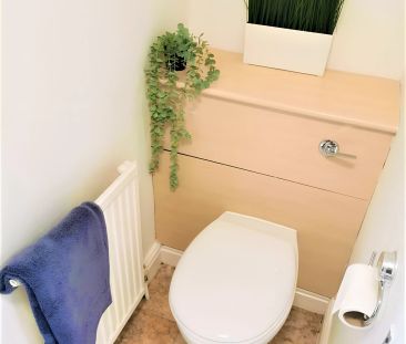 Classic Bedroom - Photo 6