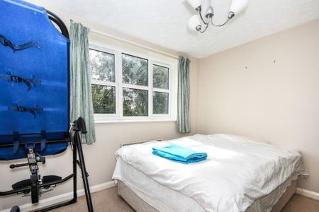 2 bedroom apartment to rent - Photo 5