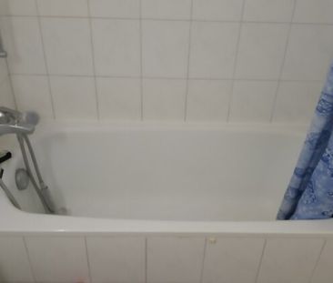 2 Zimmer-Wohnung in Stäfa (ZH), möbliert, auf Zeit - Photo 2