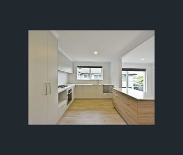 11/25-27 Dunoon Street, Murrumbeena, Vic 3163 - Photo 5