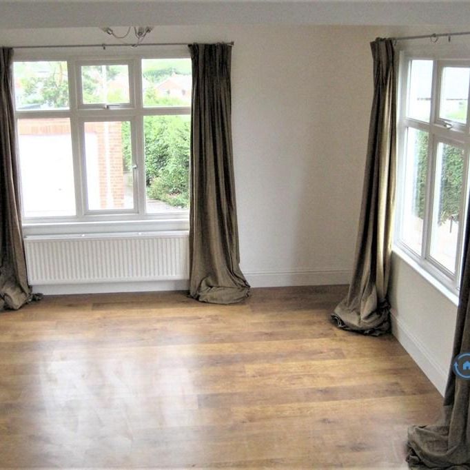 2 bedroom bungalow to rent - Photo 1