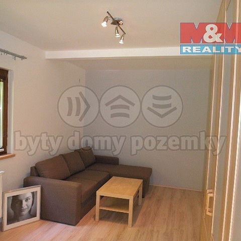 Pronájem domu 220 m² s pozemkem 220 m² - Photo 1