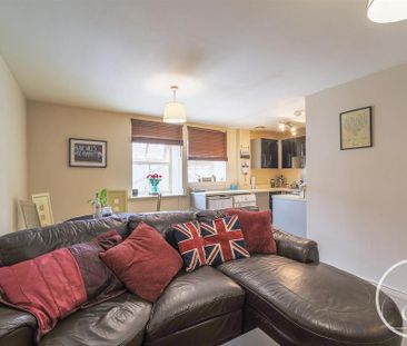 1 bedroom flat to rent - Photo 3