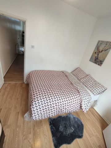 Room in a Shared House, Howard Road, N15 - Photo 2