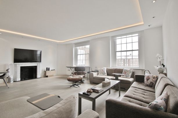 North End House, Fitzjames Avenue, Kensington Olympia, London, W14 - Photo 1