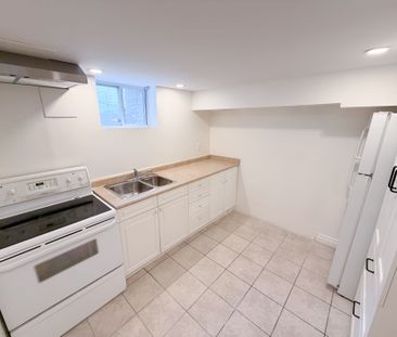 For Lease - 338 Demaine Crescent, Richmond Hill, Ontario - Photo 5