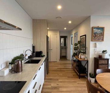 2 bedroom apartment available Te Uru Apartments - Photo 2
