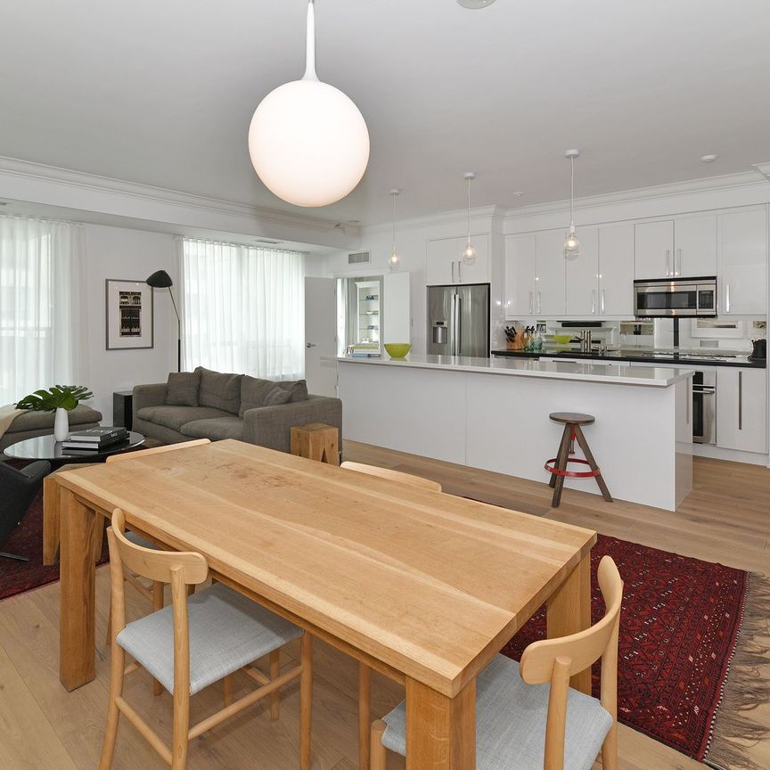 For Lease - 20 Scrivener Square Unit# 801, Toronto, Ontario - Photo 1