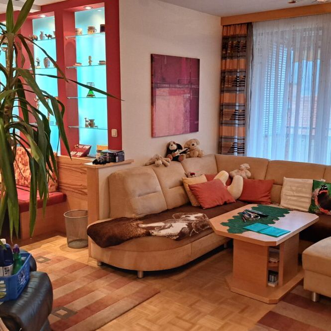 Traumhafte 3-Zimmer Wohnung mit Loggia - Photo 1