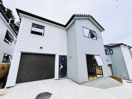 Brand New Free Standing Home in Macleans School Zone - Photo 5