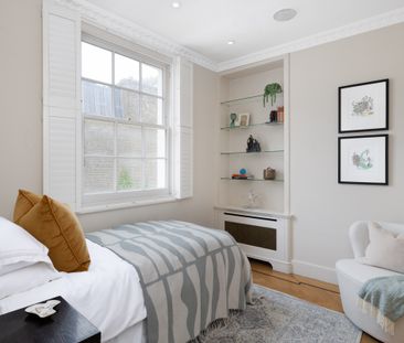 Beautiful Belgravia Corner House with Garden - Photo 6