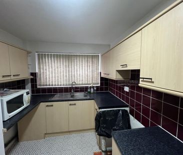 3 bedroom townhouse to rent - Photo 6