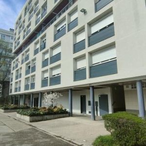 Location Appartement à ECHIROLLES - Photo 1