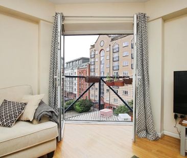2 bedroom flat to rent - Photo 6