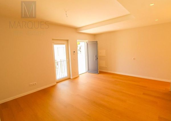 Apartamento T1+1 em Setúbal