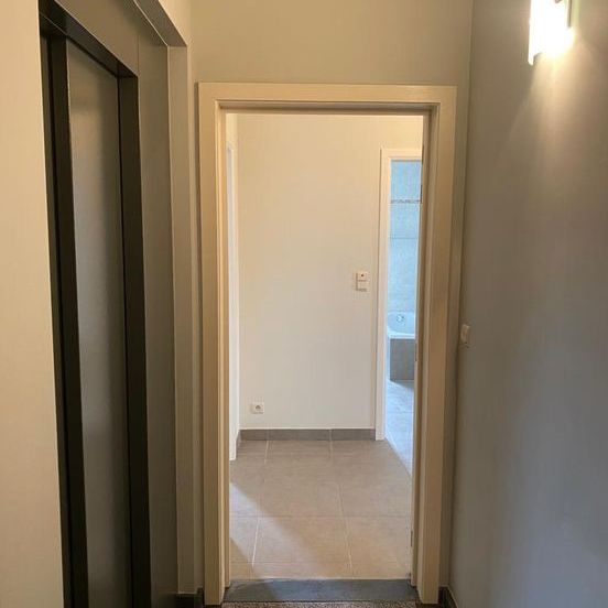 Appartement te huur - Foto 1