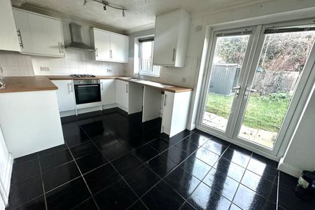 Litherland Avenue - Photo 2