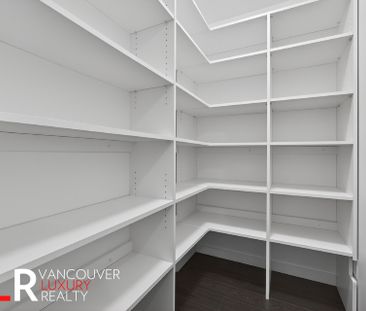 Condo in Vancouver East Side, BC - Photo 1