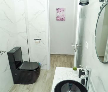 Avenida José Ortega y Gasset, Málaga, Andalusia 29006 - Photo 2