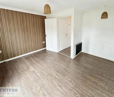 2 bedroom semi-detached house to rent - Photo 2