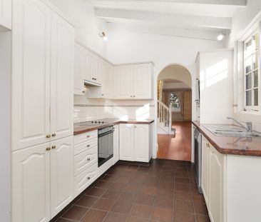 36 Brisbane Street, Bondi Junction NSW 2022 - House For Rent | Domain - Photo 3