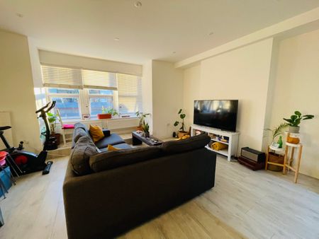 Kings Road, Wimbledon - Photo 2