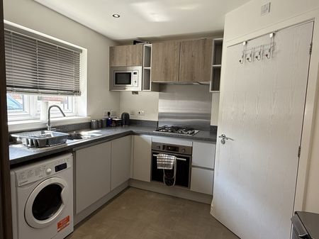 Ivy Way, NG21, Mansfield - Photo 3