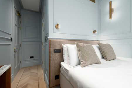 room 11, 41 Fitzroy Street, London W1T 6DZ, UK, London - Photo 4