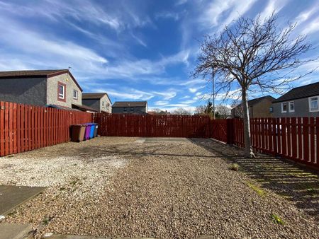 2 bedroom semi-detached house to rent - Photo 2
