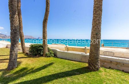 2 bedroom luxury Apartment for rent in Altea, Valencia - Photo 3