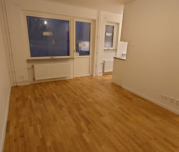 Råsundavägen 15 - Photo 1
