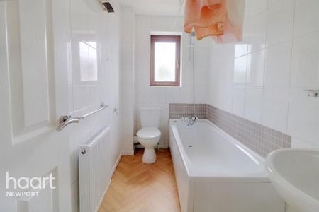 2 bedroom terraced house to rent - Photo 5