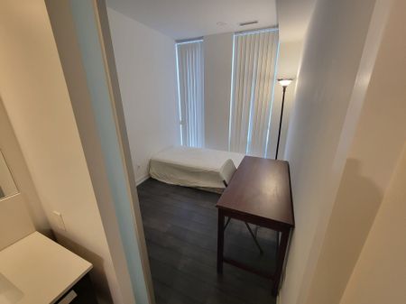 For Lease - 28 Wellesley Street Unit# 507, Toronto, Ontario - Photo 2
