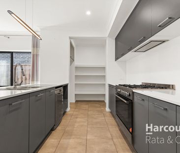 Modern Family Living in a Peaceful Beveridge Setting - Photo 3