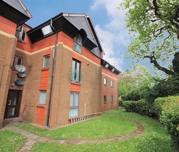 Glandwr Place, Whitchurch, Cardiff - Photo 3