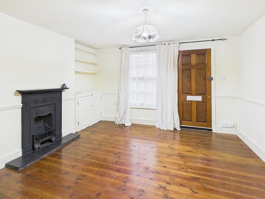 2 bedroom semi-detached house to rent - Photo 1