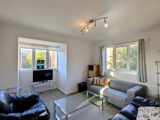 1 bedroom flat to rent - Photo 1