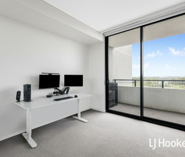 Beautiful 2 Bedroom Apartment - Great Location! - Photo 1