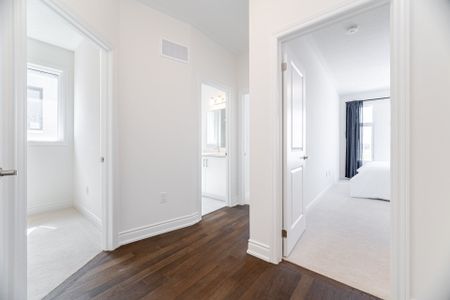 For Lease - 1302 Muller Lane, Oakville, Ontario - Photo 3