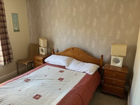 2 Bed Flat, Morrison Circus, EH3 - Photo 2