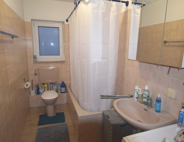 2-ZW mit Balkon, EBK und Stellplatz - Foto 1