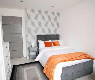 Stunning Top Floor Bed In Olivia House, Oxford Road, Luton, LU1 - Photo 4