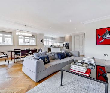 A very spacious and high specification apartment with private balco... - Photo 2