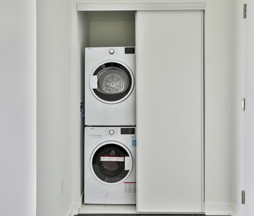 For Lease - 28 Ann Street Unit# 1002, Mississauga, Ontario - Photo 2