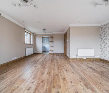 3 bedroom maisonette to rent - Photo 5