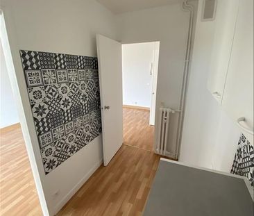 2 pièces - 46,33 m² - 4ème étage - Colocation non autorisée - Photo 2