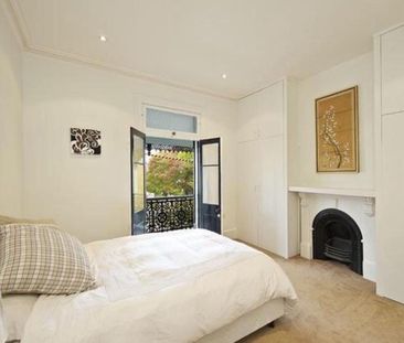 Refined Terrace Living in the Heart of Paddington - Photo 2