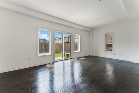 For Lease - 68 Dodman Crescent, Hamilton, Ontario - Photo 4