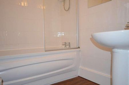 Elworth Court, Elworth, Sandbach, CW11 - Photo 3