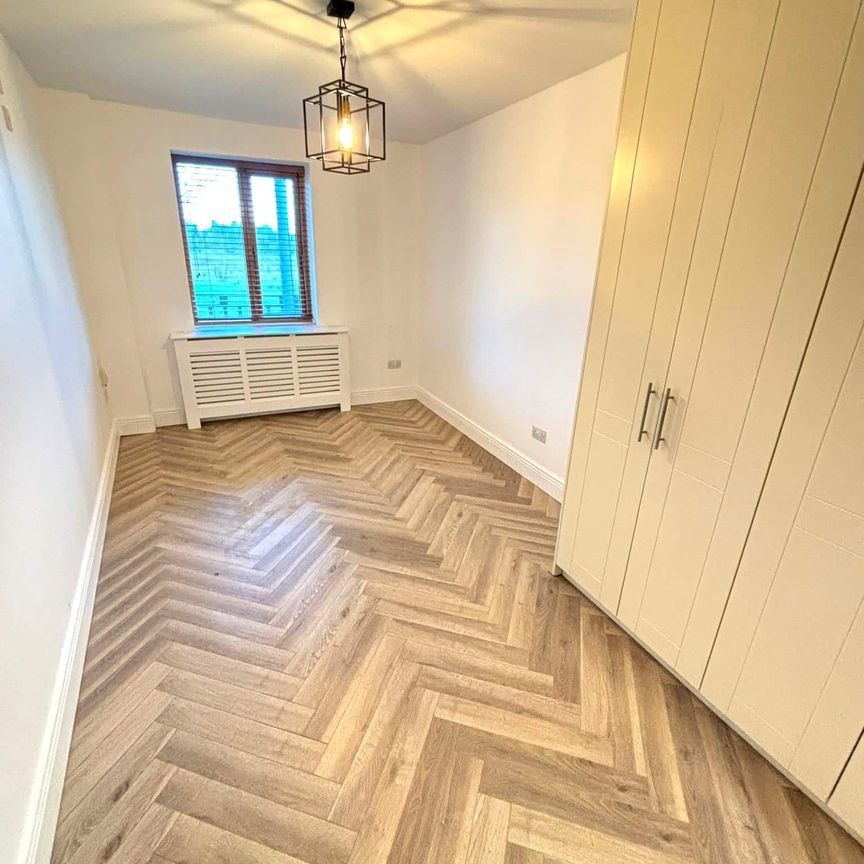 Swift Hall, Collegewood, Castleknock, Dublin 15 - Photo 1